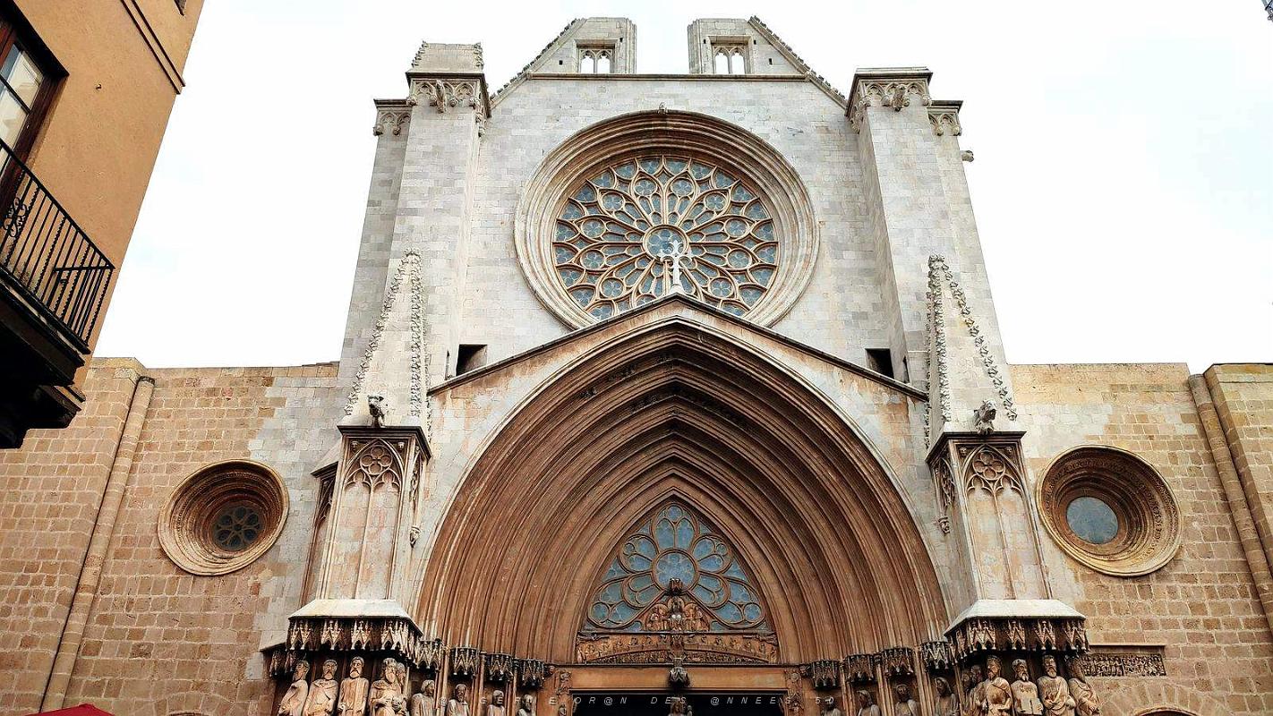 TARRAGONE - Quartier historique de la Cathedrale (16).jpg